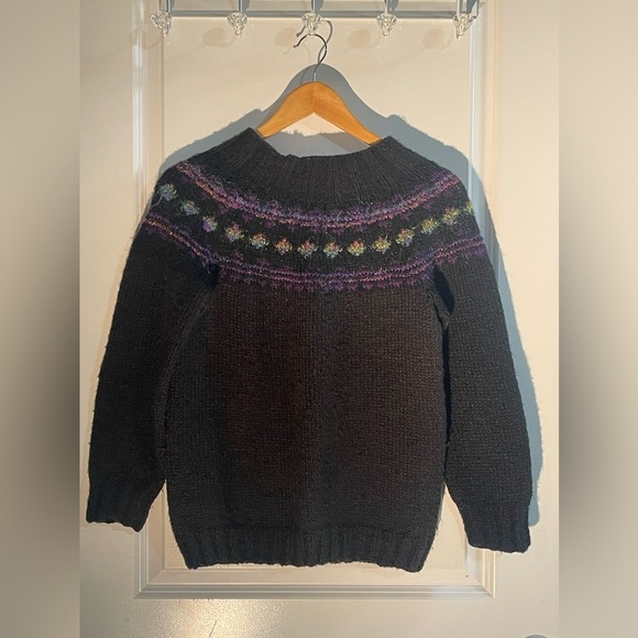 Vintage Baggy Crew Neck Knitted Sweater with metallic accents - Picture 1 of 11